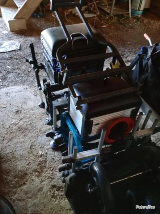 Deux Station De Pêche, Complet Avec Tout Les équipements,marque Preston Et Rive Le Tout Me 2000