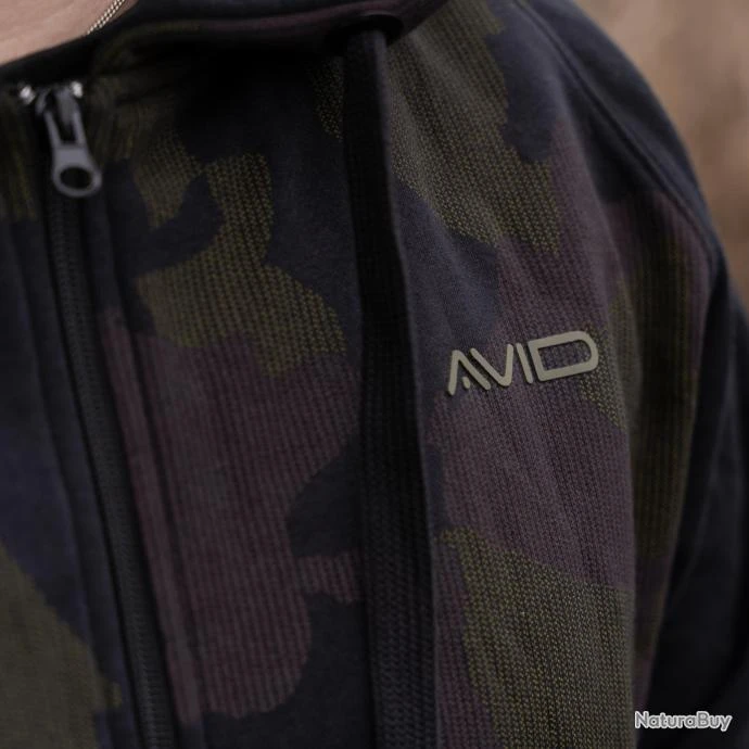 Avid Carp Distortion Onesie M â Image 5